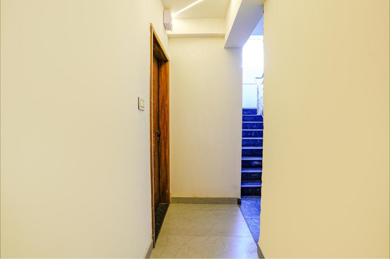 Fabhotel Crystal Inn - Nr Suvarndeep Chowk Pimpri-Chinchwad Bagian luar foto